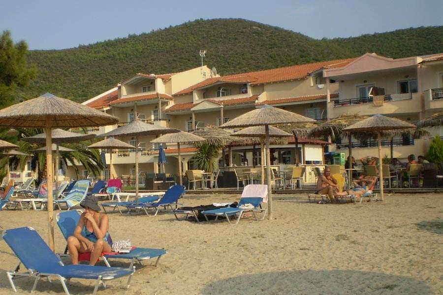 Отель Rachoni Bay Скала-Рахониу Экстерьер фото
